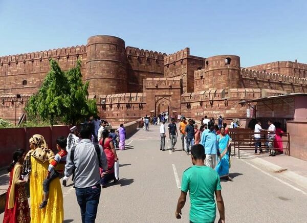 red fort agra