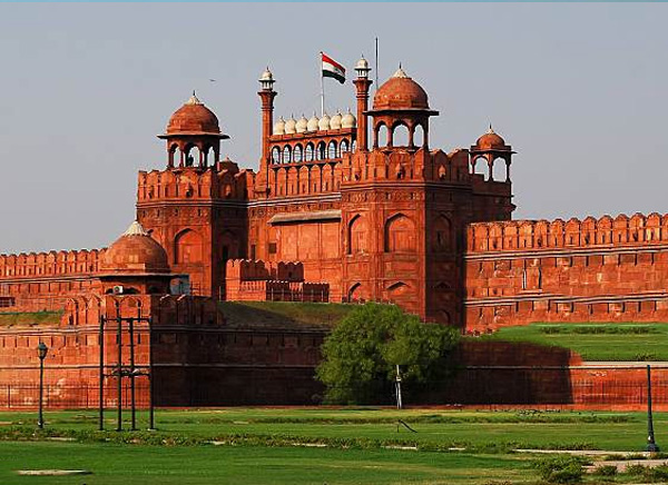 Red Fort Delhi - Architecture, History, Visiting Time