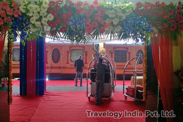 Palace on Wheels Train Exterior
