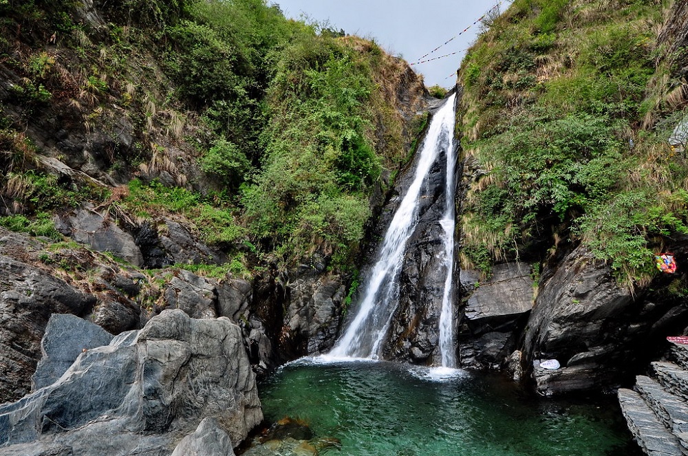 Bhagsunag Waterfall Dalhousie