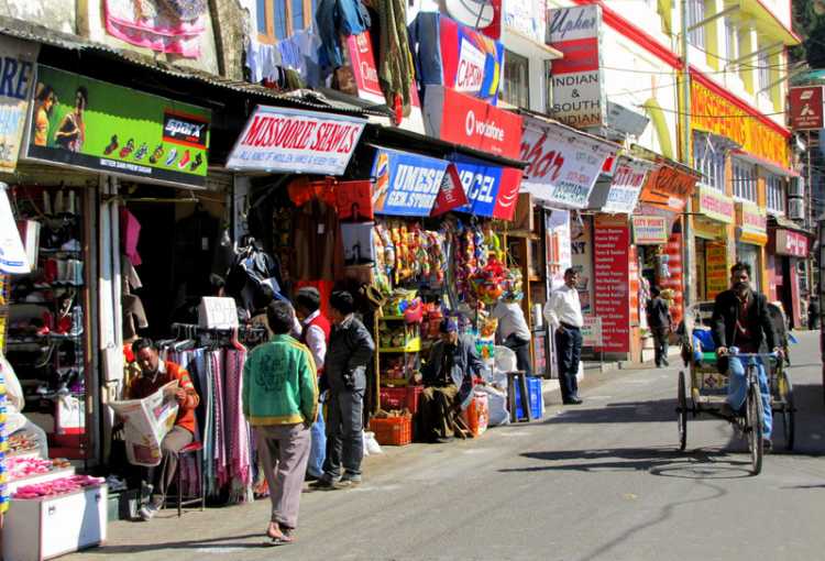shopping in mussoorie