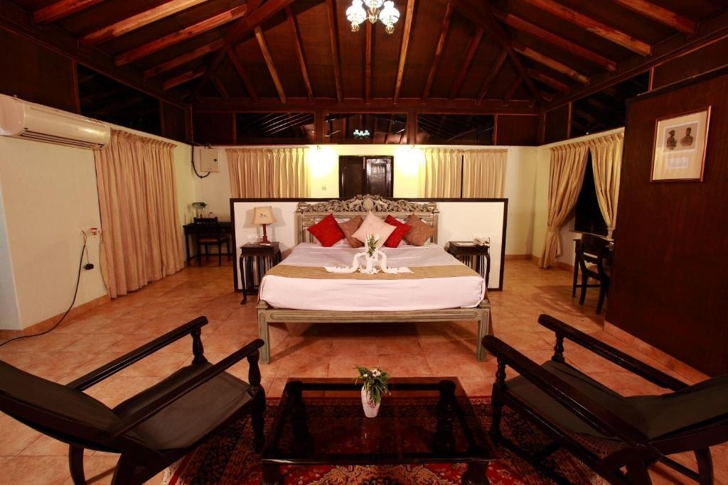 Infinity Resorts Bandhavgarh Villa Bedroom1