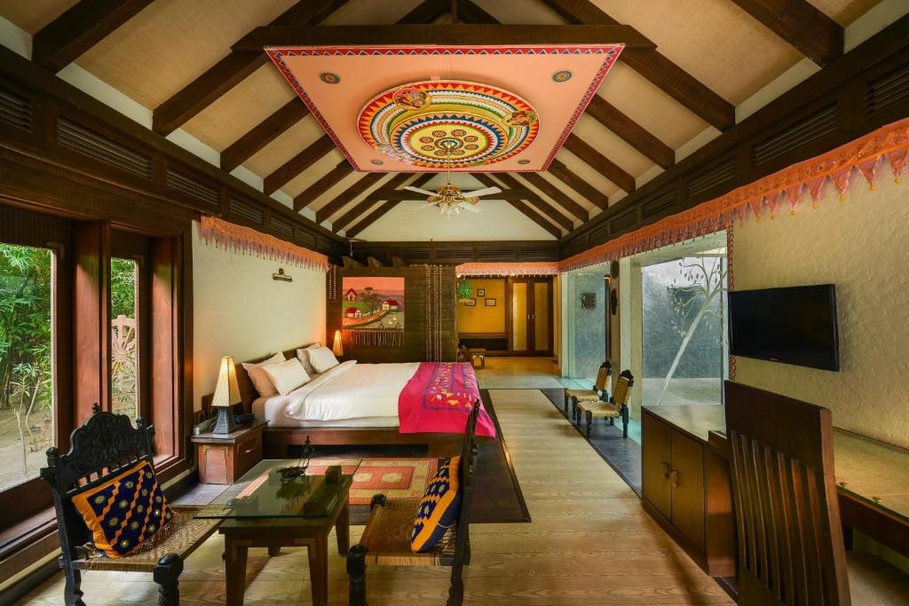 Syna Tiger Resort Bandhavgarh Theme Based Cottage